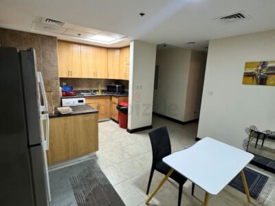 Small room with bathroom in JLT