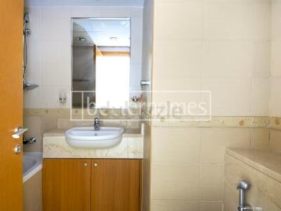 Double Bedroom with Private Bathroom, Metro, Jumeirah Lakes Towers