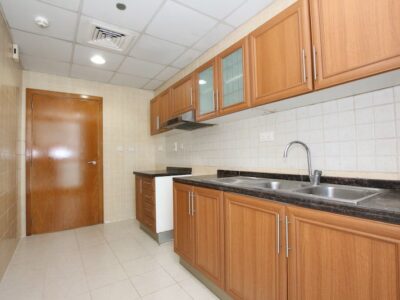 Lavish Close kitchen & Chiller free apartment only 78k