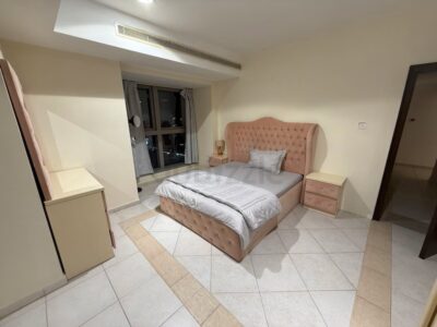 Private room in Dubai Marina Princcess tower ladies only @ 4500 Aed