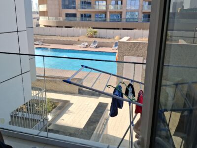 Bed space available in new apartment
