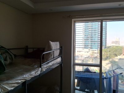 Bed space available in new apartment