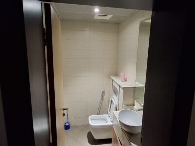 Bed space available in new apartment