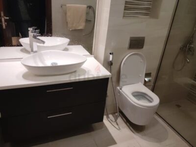 Bedspace for Female or Male in Burj Al Nujoom Downtown @ 9999