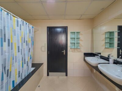 Room available for single male professional in JVC @3750 AED