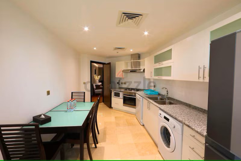 HuZaifa Hostel‼️@Burjuman Metro Bed Space Partition In Master Room