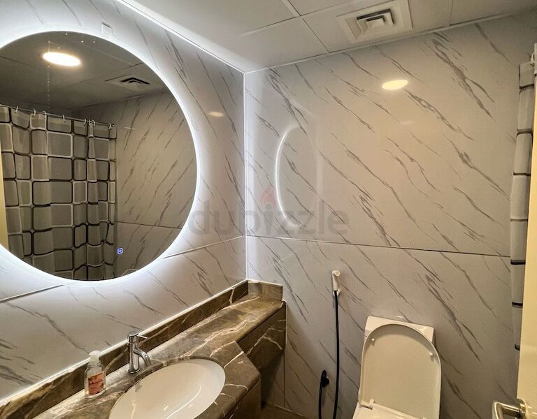 Master bedroom available with balcony 6500