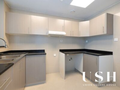 Lake View | Exclusive Unit | High floor |Upgraded | 1 month free