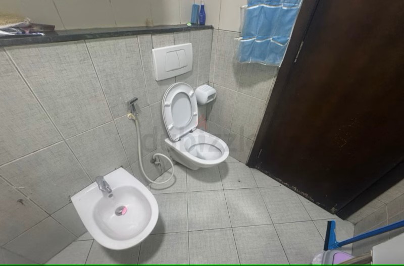 Bedspaces ladies JLT cluster D 3 minutes walk DMCC metro @ 1500 AED