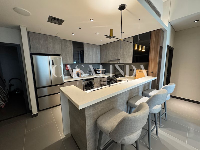 Spacious 2BR + Maid | Near Metro | Lake View @ 210000 AED