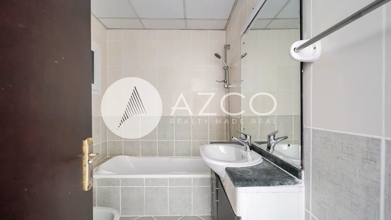 !BHK ?Vacant | Unfurnished | Cheapest on Market @ 79999 Aed