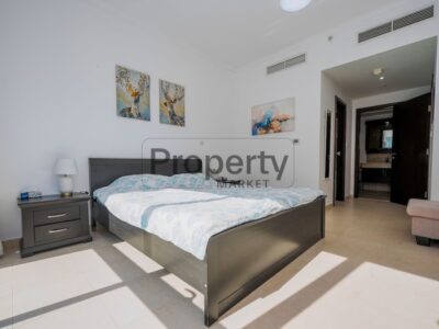 Furnished Spacious 1-BR @ 130000 AED in Downtown Dubai