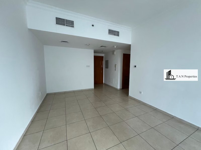 1 BHK Large Layout | Beach Access | VACANT @ 69000 AED
