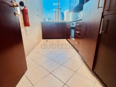 Very good private room in new apartment with window @ 1999