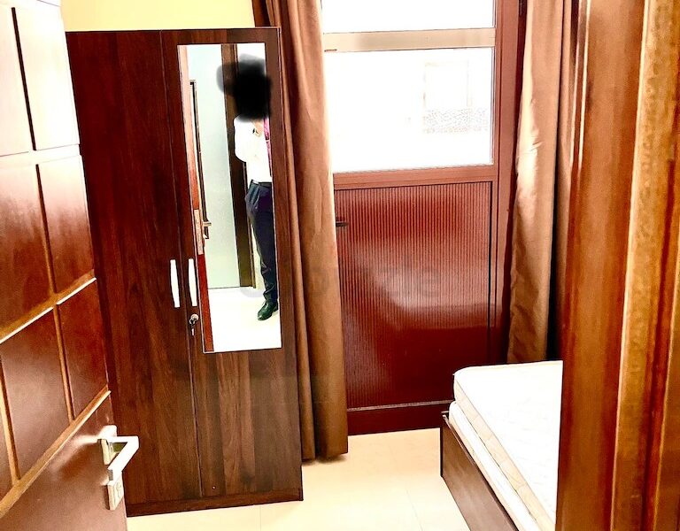 Maid Room in a villa for Girls in so clean villa in JVC
