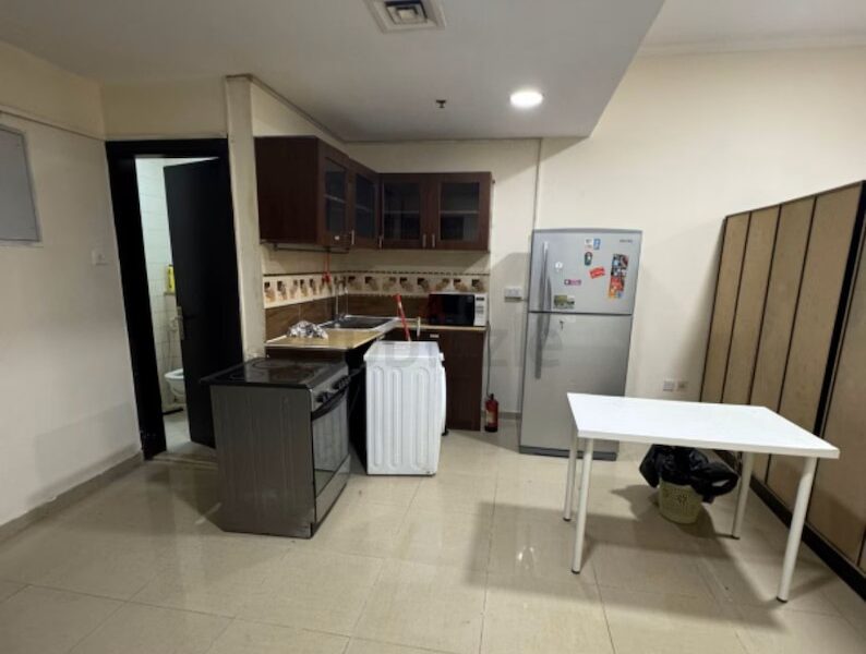 Bedspaces ladies JLT cluster D 3 minutes walk DMCC metro @ 1500 AED