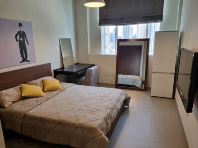 furnished master bedroom ,,upgraded,,5 mins walk to dubai mall @ 5500