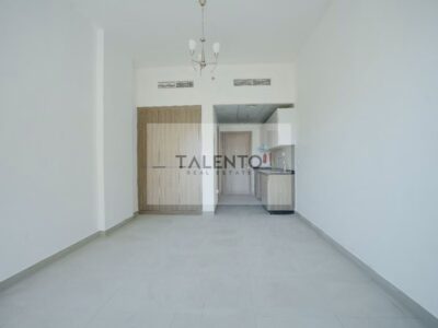 Spacious Studio in International City / 6 cheques @ 44000 AED