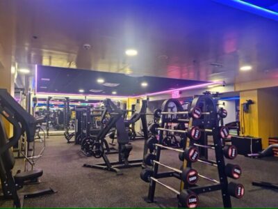Spacious Room for Executive Couple/solo in Business Bay @ 3199