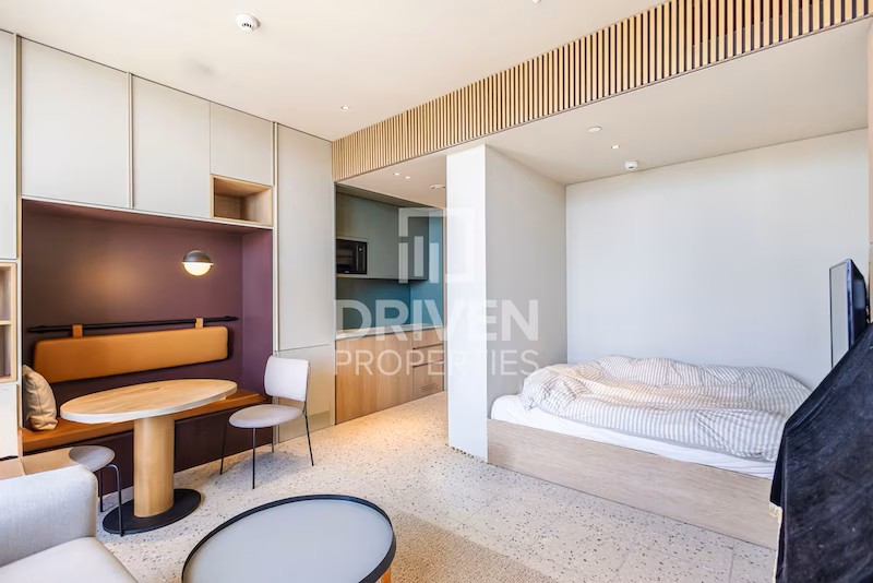 Furnished studio/city view in Business Bay @ 80000