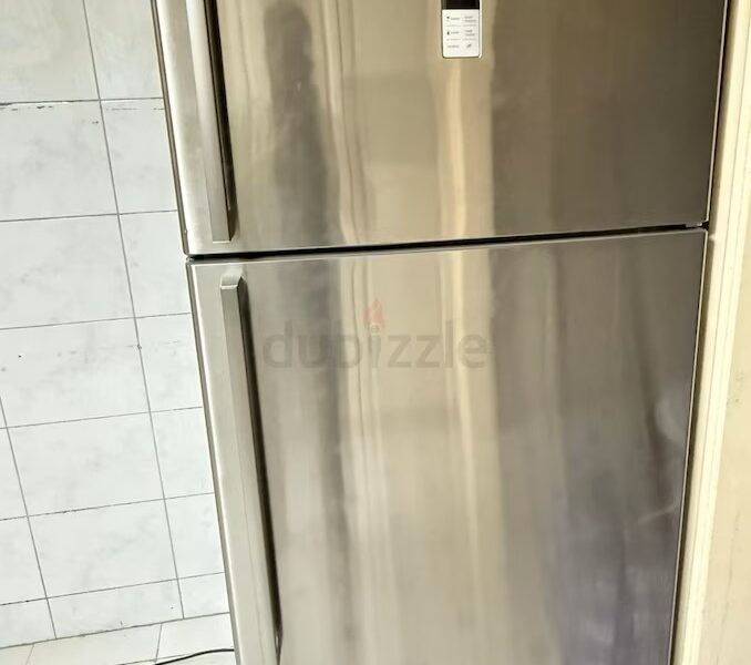 Brand new spacious partition for single person or couple available near sharaf dg metro station @ 1700