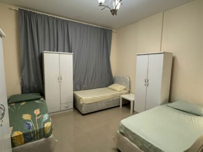 Executive bedspace available @ 1300 AED in JVC