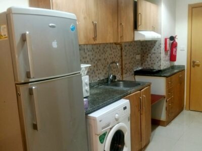 Beds[ace available for an Executive @ 1400 AED in JVC