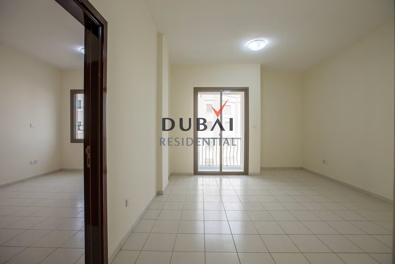 Affordable & Stylish 1BHK - With Balcony- No commission @ 40000