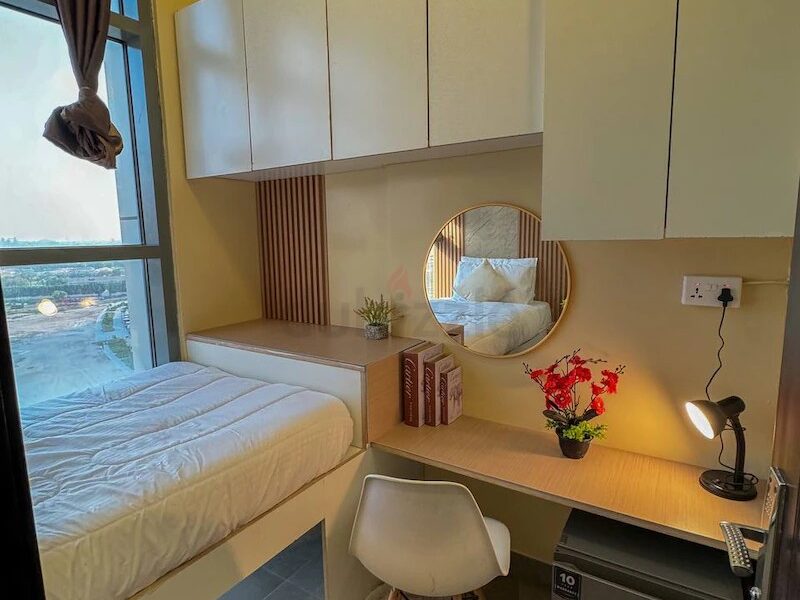 Spacious Room for Executive Couple/solo in Business Bay @ 3199