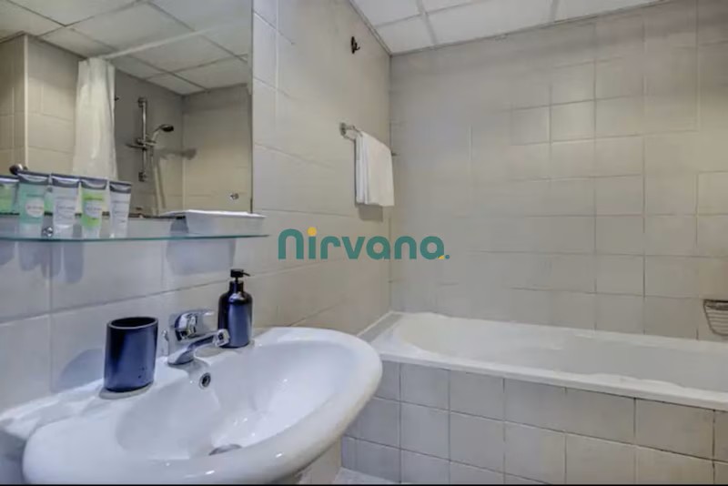 Studio Apartment, 12 Cheques | Luxury Furnished | High Floor @72000 AED