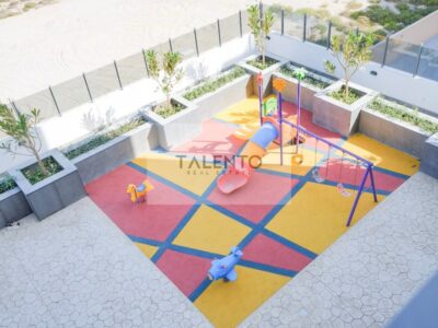 Spacious Studio in International City / 6 cheques @ 44000 AED