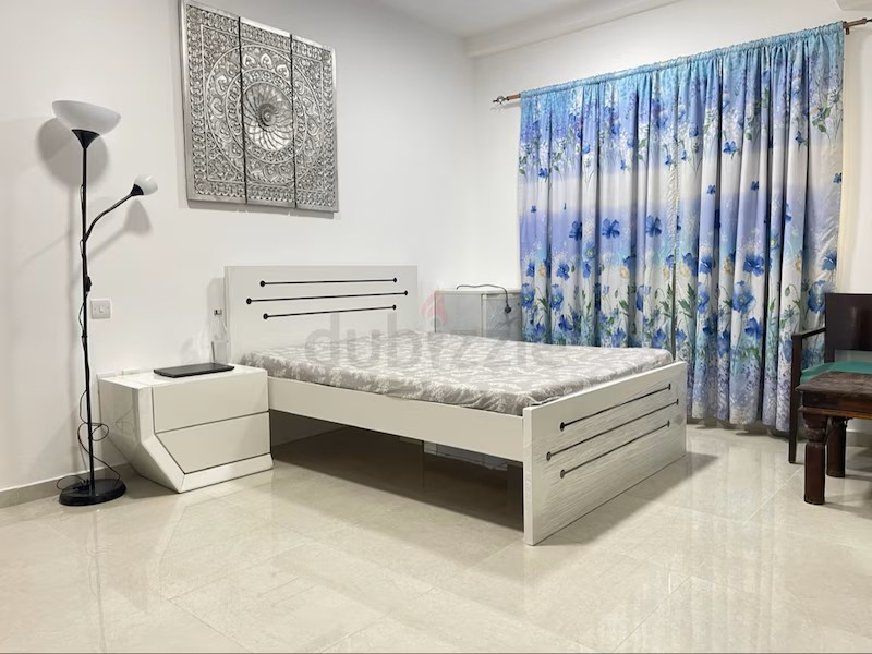 Furnished Master Room for Indian couple or single @ 3000