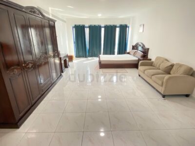 Brand New Private Room in Al Mankhool Bur Dubai @4500