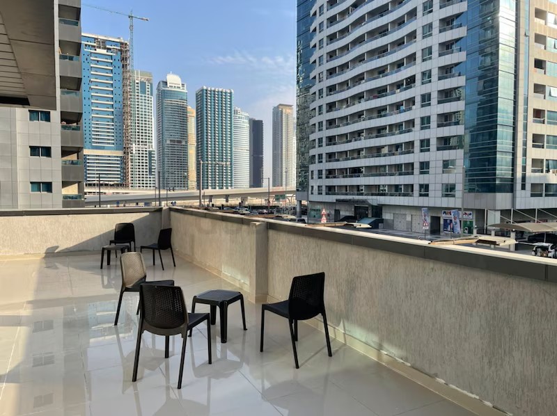 Private room in Dubai Marina for ladies only 5000