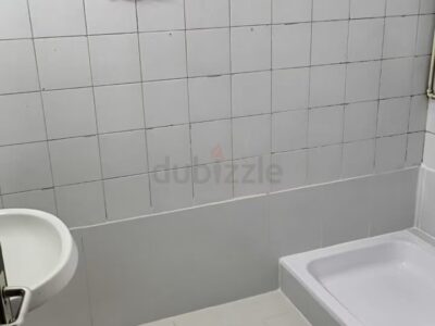 Fully furnished executive bed space available for Indian gents in burdubai @ 1000. Aed