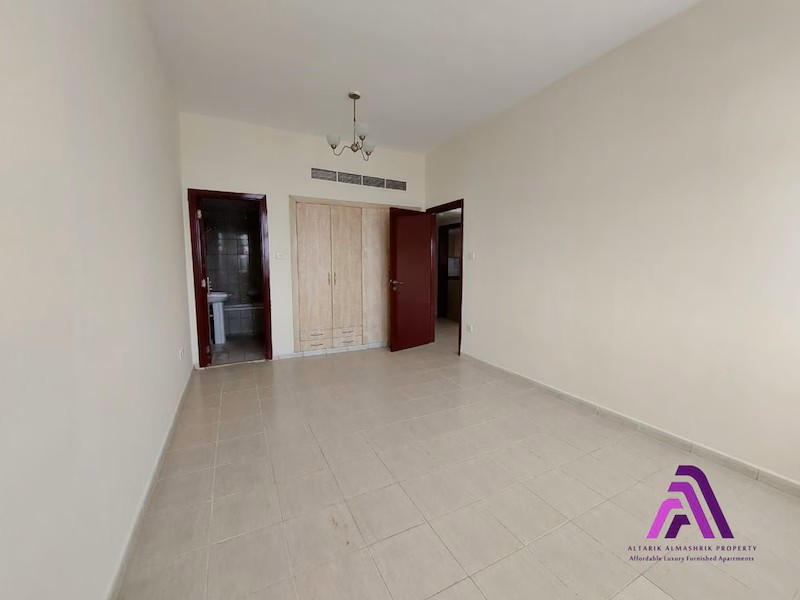 1BR in Al Warsan First international city @ 42000