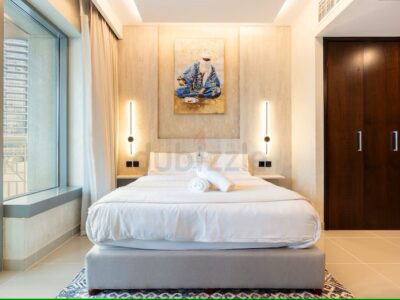 Luxury Room available in Downtown @ 8000 AED