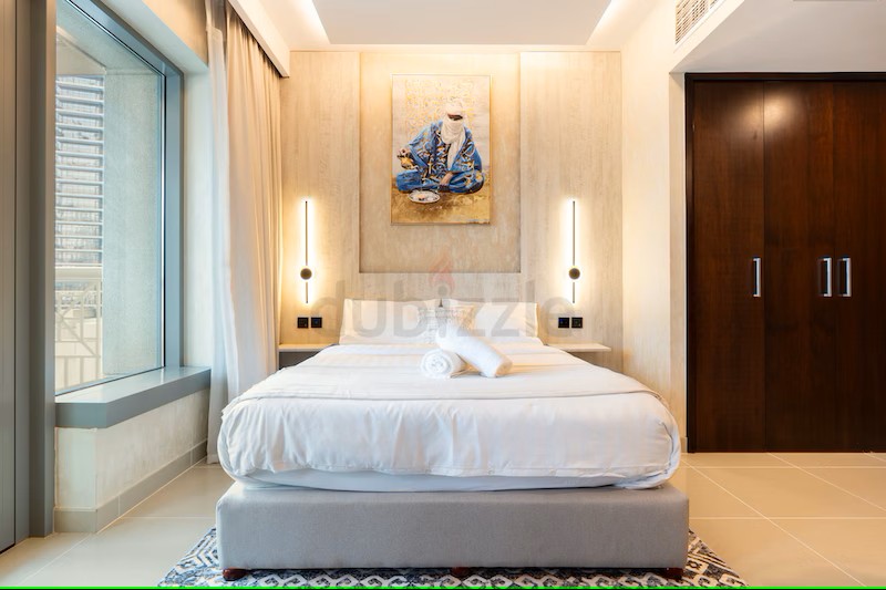 Luxury Room available in Downtown @ 8000 AED
