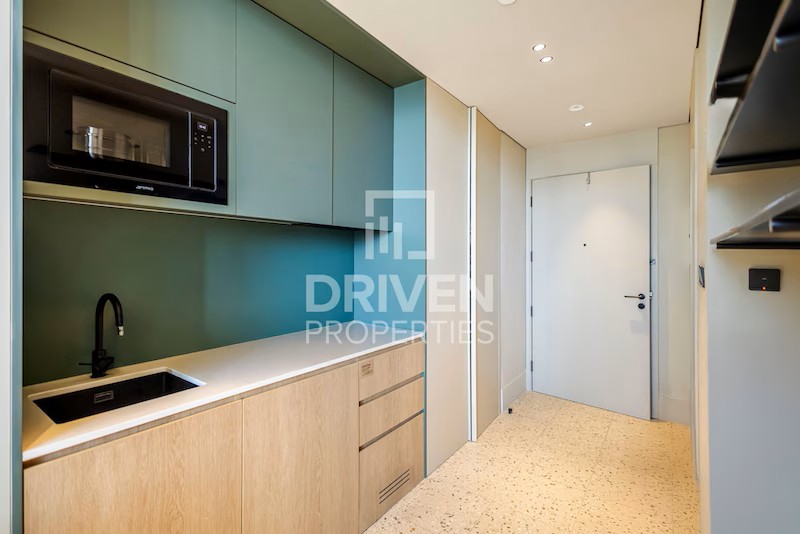 Furnished studio/city view in Business Bay @ 80000