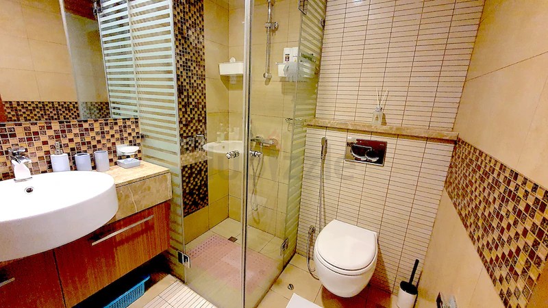 For Female Executive Flatmates, Downtown Dubai @ 5500