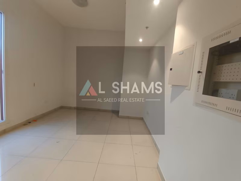 | NEAT AND CLEAN BUILDING STUDIO FLAT PRICE 36K/international City
