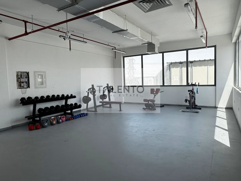 Spacious Studio in International City / 6 cheques @ 44000 AED