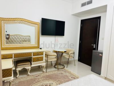MASTER ROOM AVAILABLE @ 5000 Dhs in Business Bay Dubai
