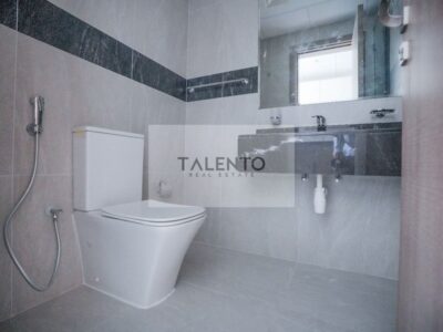 Spacious Studio in International City / 6 cheques @ 44000 AED