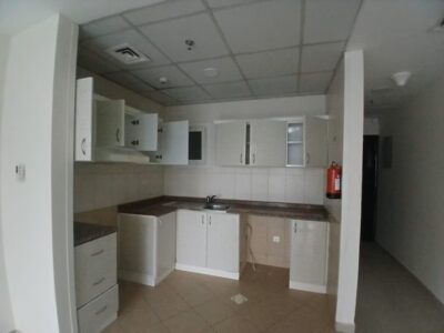 1 BHK LAKE CITY TOWER CLUSTER D @ 82000 Aed