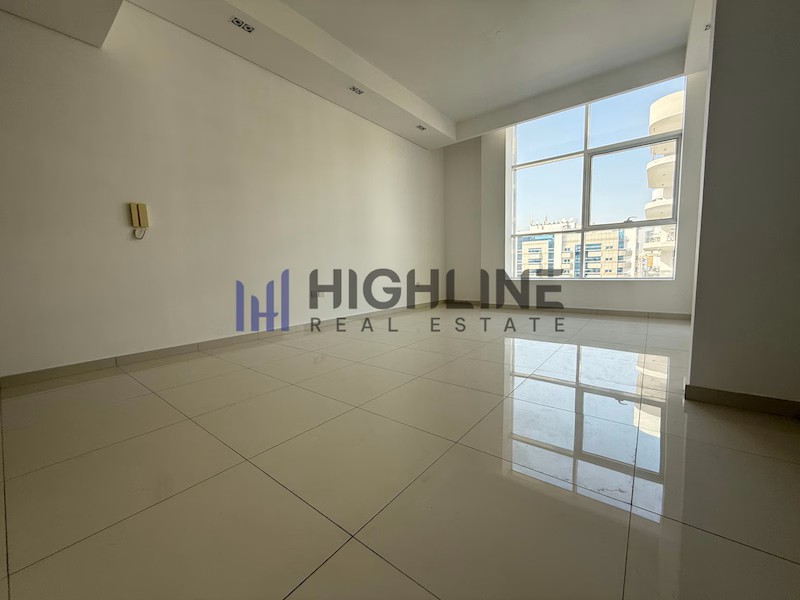 Elegant | Kitchen Appliances | Bright & Spacious
