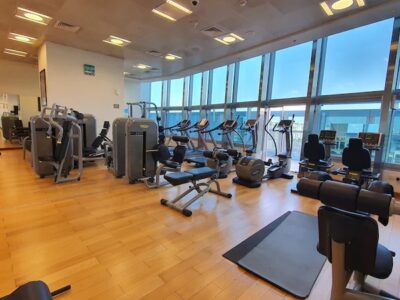 Master En Suite Room for Female Executive Professional in Downtown Dubai
