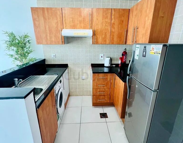 Summer Deal Luxury Master room for Rent in Marina @ 4499