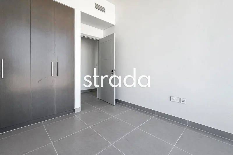 Best offer 2 Bedrooms apartment for rent, Downtown @ 180000
