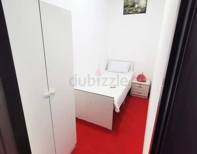 Partition Room in Dubai Marina Near Dmcc Metro , JBR, @ 1500